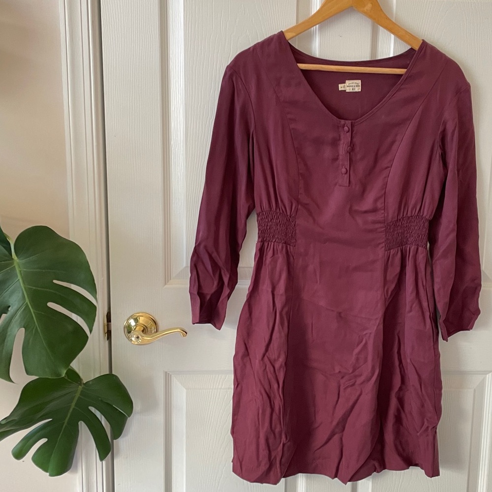 ☕️Maroon Bridge and Burn dress Sm/Med